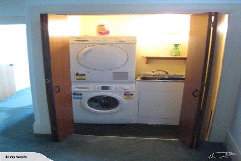 Photo of property in Dominion Apartments, 27/80 Victoria Street, Wellington Central, Wellington, 6011