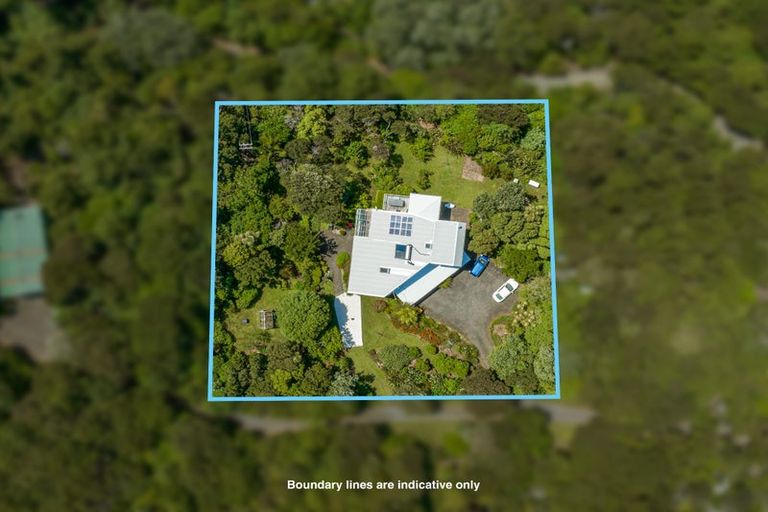 Photo of property in 149 Cornwallis Road, Cornwallis, Auckland, 0604