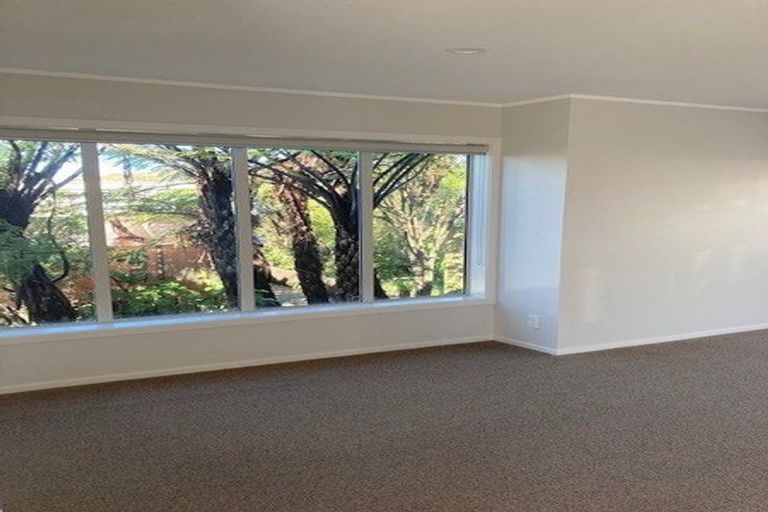 Photo of property in 39 Espin Crescent, Karori, Wellington, 6012
