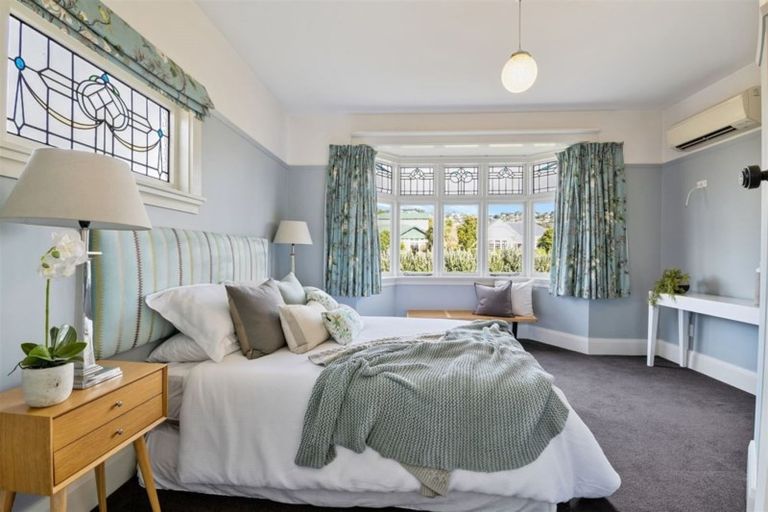 Photo of property in 11 Corson Avenue, Beckenham, Christchurch, 8023