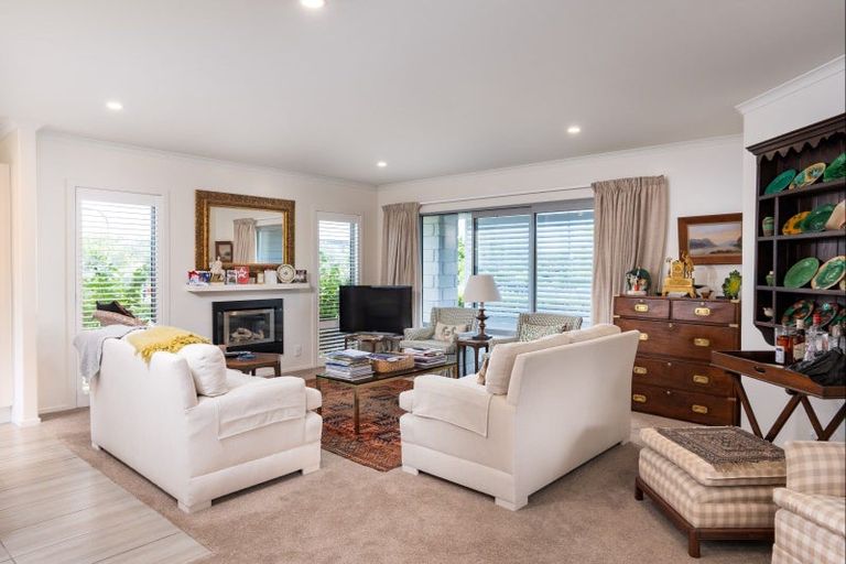 Photo of property in 6 Noumea Drive, Rangatira Park, Taupo, 3330