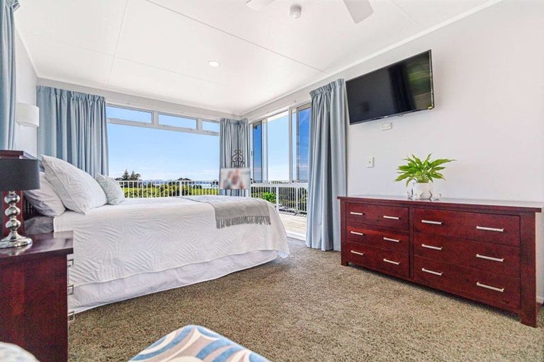 Photo of property in 499 Grahams Beach Road, Manukau Heads, Waiuku, 2684