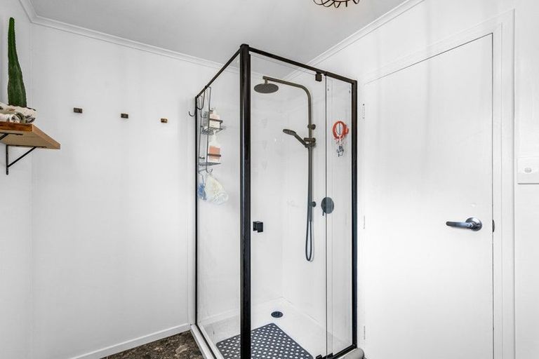 Photo of property in 110 Cunningham Crescent, Grasmere, Invercargill, 9810