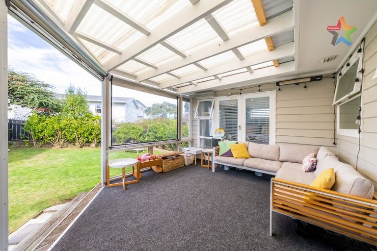 Photo of property in 46 Cedar Street, Maungaraki, Lower Hutt, 5010