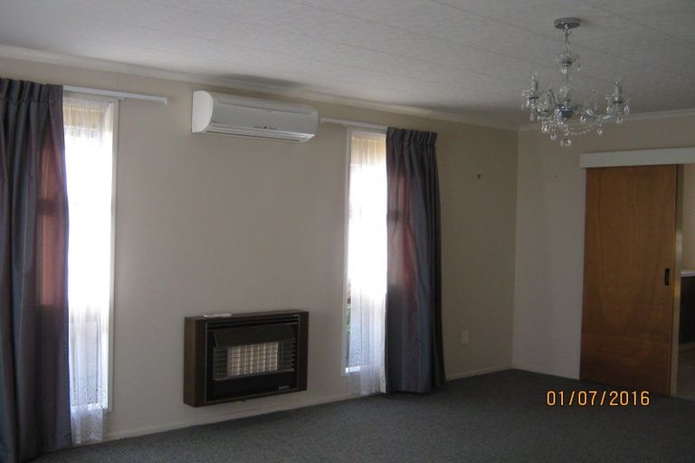 Photo of property in 74c Albert Street, Palmerston North, 4414