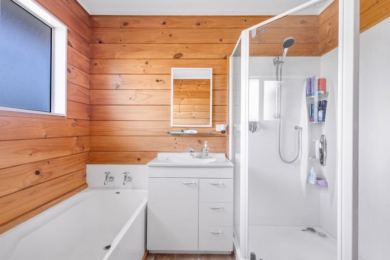 Photo of property in 957 Pukearuhe Road, Waiiti, Urenui, 4377