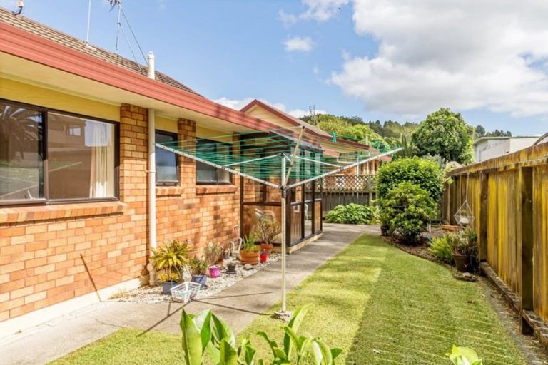 Photo of property in 1a Forest Glen, Orewa, 0931