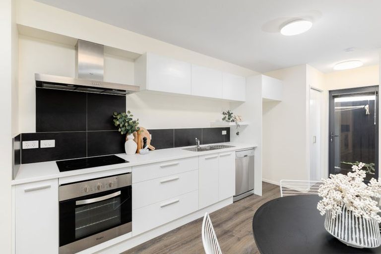 Photo of property in 7/116 Stanmore Road, Linwood, Christchurch, 8011