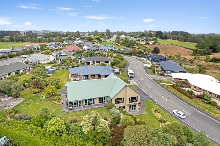 Photo of property in 12 Grove Avenue, Weston, Oamaru, 9401