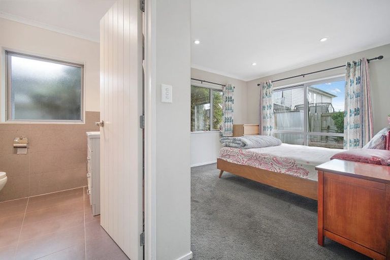 Photo of property in 4 Kaki Lane, Takanini, 2112