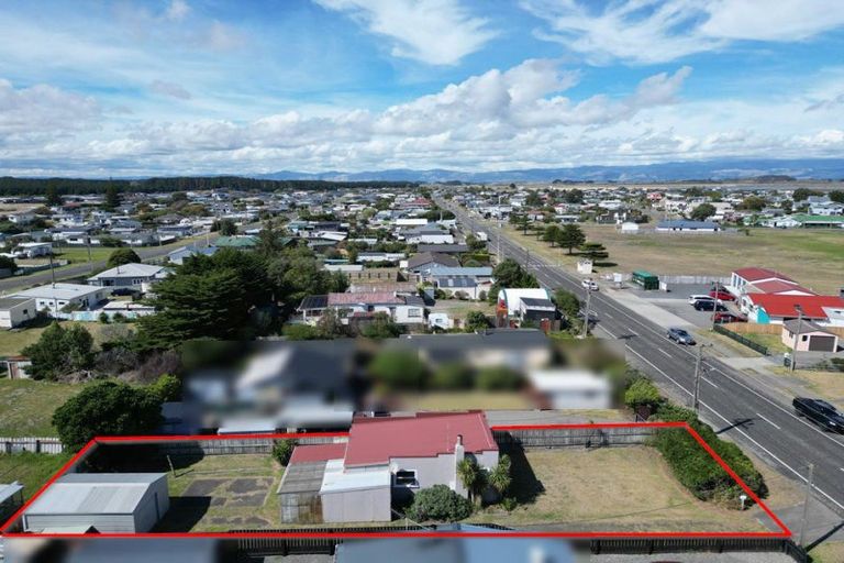 Photo of property in 165 Seabury Avenue, Foxton Beach, Foxton, 4815