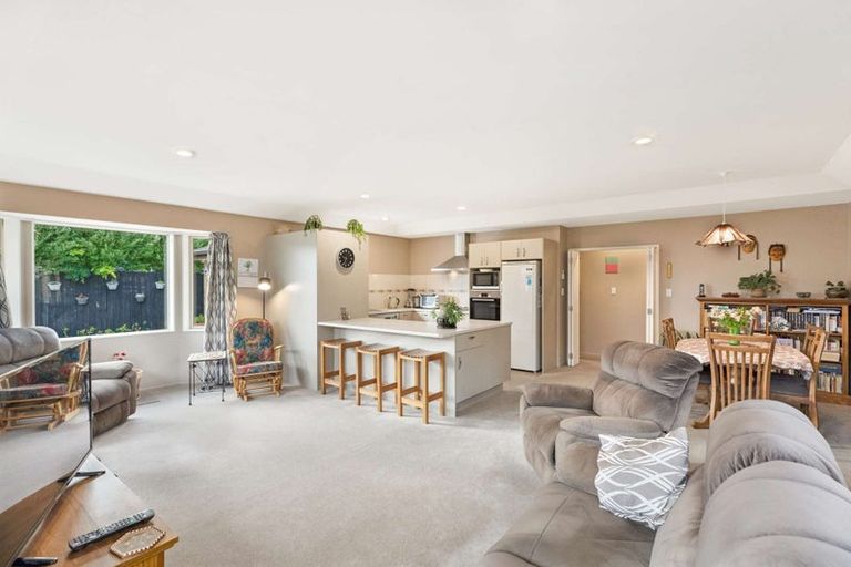 Photo of property in 287a Burwood Road, Burwood, Christchurch, 8083
