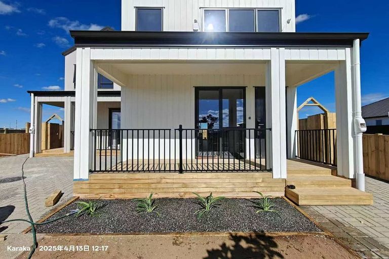 Photo of property in 35 Kaapehu Street, Karaka, 2578