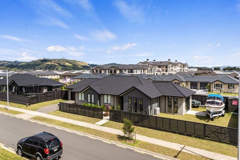 Photo of property in 7 Kuakua Close, Papamoa Beach, Papamoa, 3118