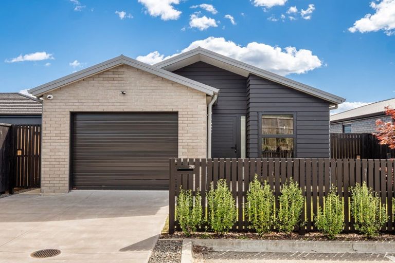 Photo of property in 26 Oioi Lane, Poike, Tauranga, 3112