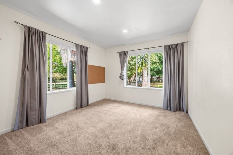 Photo of property in 9 Bristol Road, Whenuapai, Auckland, 0618
