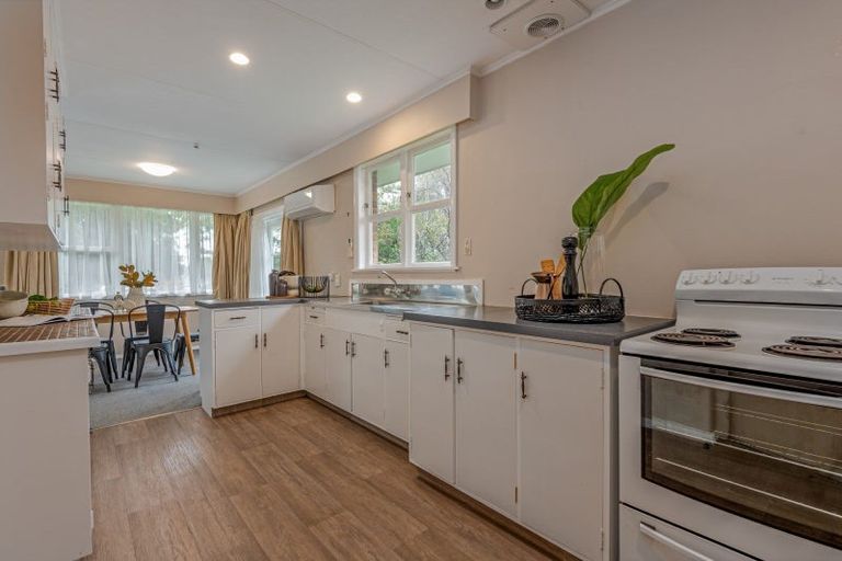 Photo of property in 34 Kelvin Grove Road, Kelvin Grove, Palmerston North, 4414