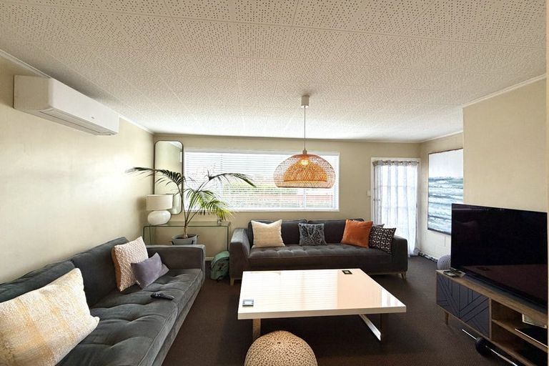 Photo of property in 4/62 Martin Street, Wallaceville, Upper Hutt, 5018