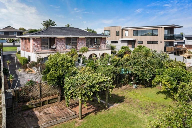 Photo of property in 114 Bramley Drive, Farm Cove, Auckland, 2012