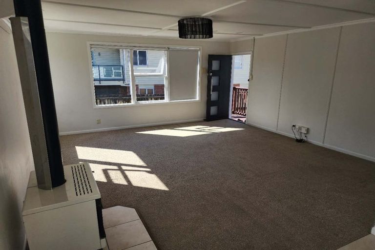 Photo of property in 307 Albany Highway, Rosedale, Auckland, 0632