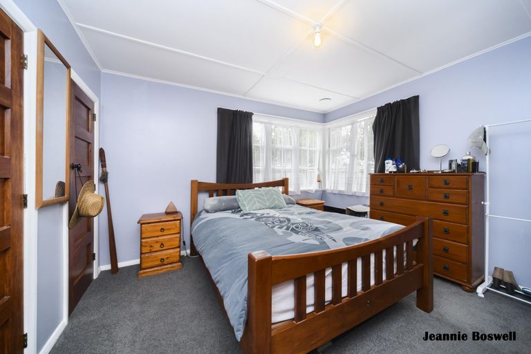 Photo of property in 654 Featherston Street, Roslyn, Palmerston North, 4414