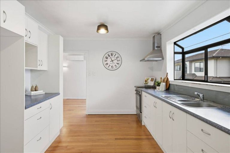 Photo of property in 222 Grange Road, Otumoetai, Tauranga, 3110