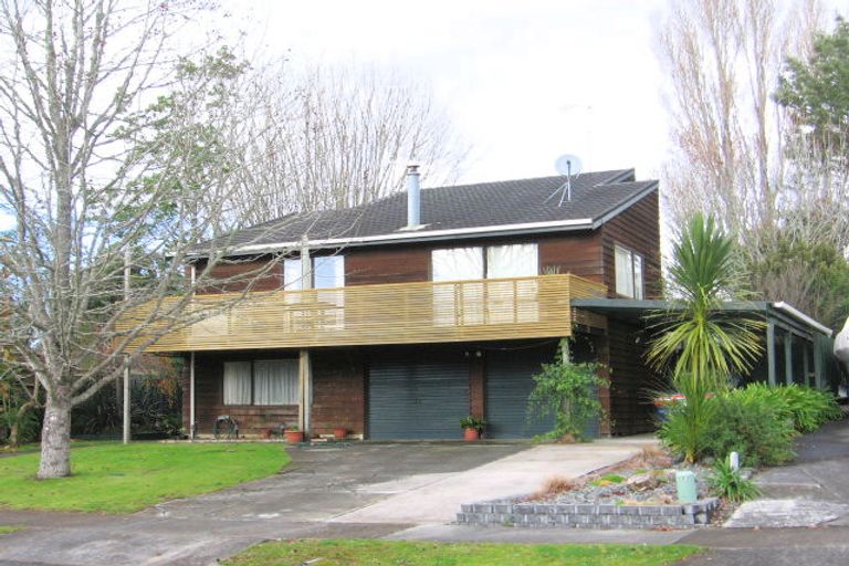 Photo of property in 20 Lilian Place, Farm Cove, Auckland, 2012