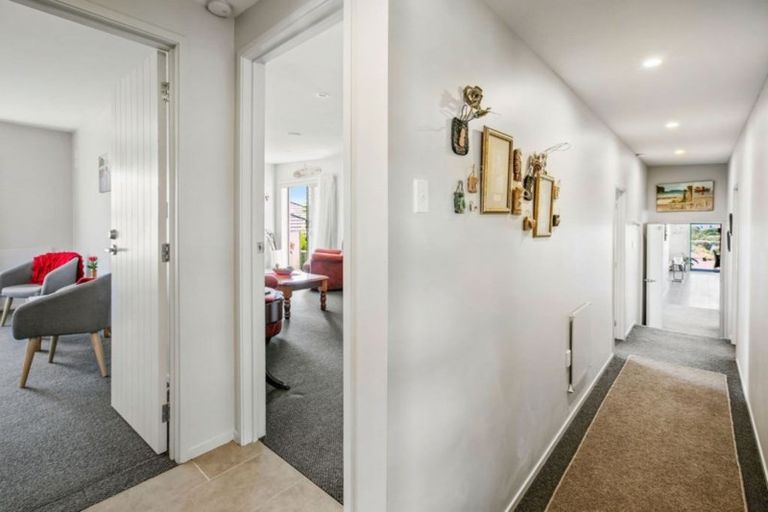 Photo of property in 31 Tohora View, Waihi Beach, 3611