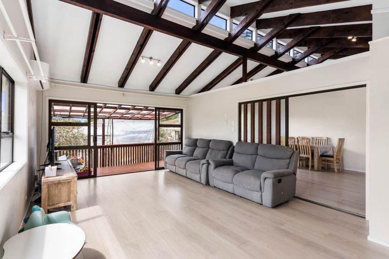 Photo of property in 157 Triangle Road, Massey, Auckland, 0614