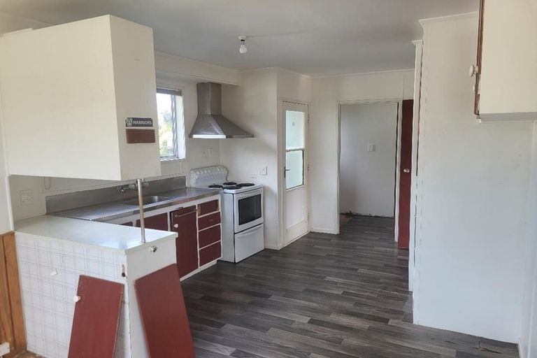 Photo of property in 6 Karina Place, Glen Eden, Auckland, 0602