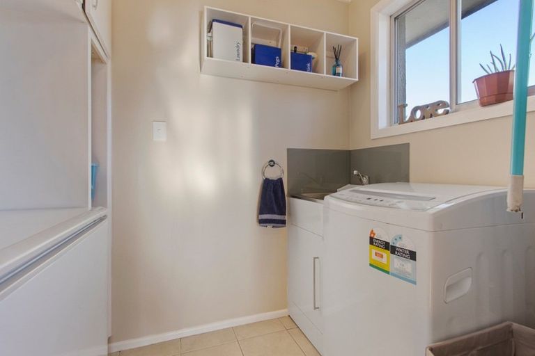 Photo of property in 11 Nevis Crescent, Grasmere, Invercargill, 9810