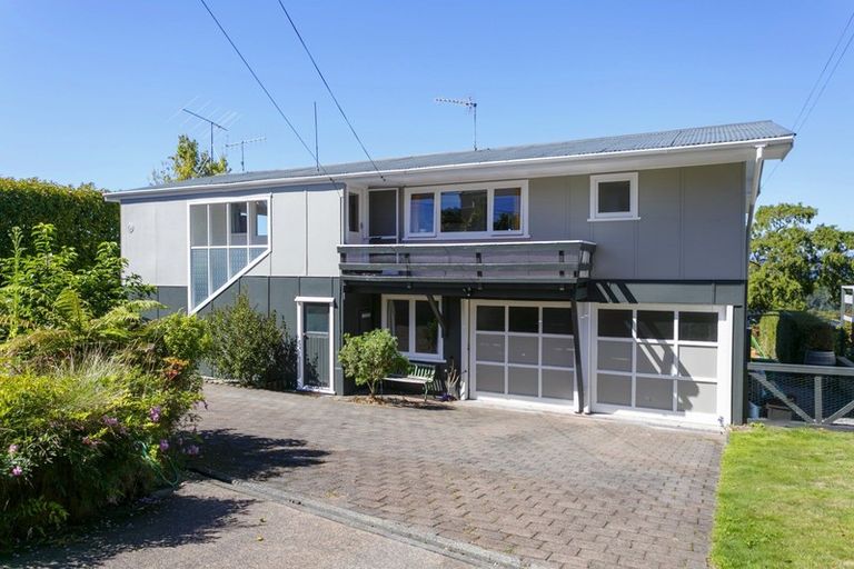 Photo of property in 43 Wakeman Road, Acacia Bay, Taupo, 3330