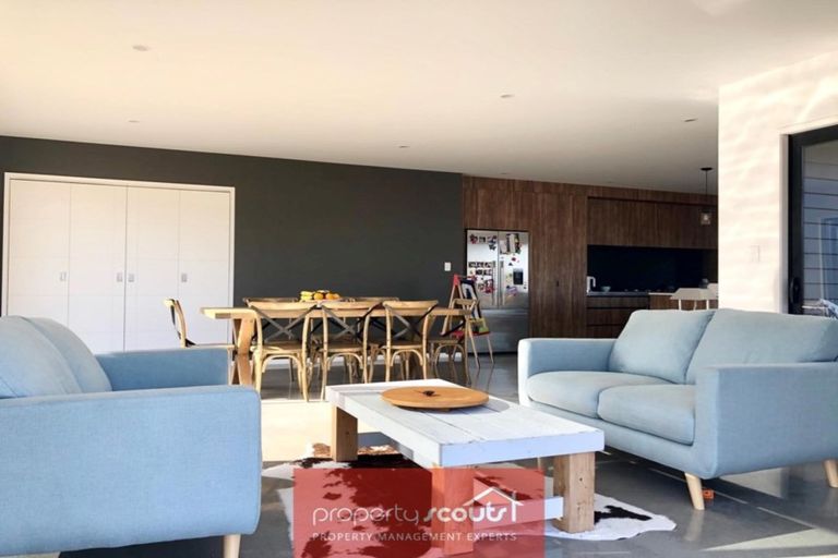 Photo of property in 171 Hickman Road, Urenui, 4375