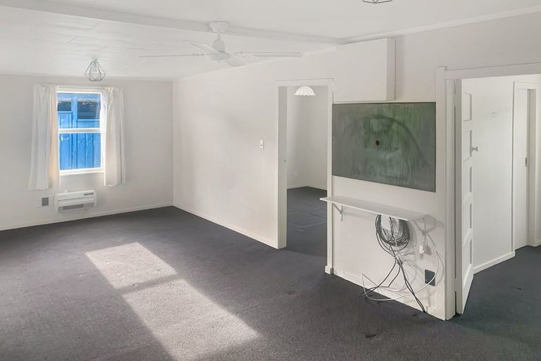 Photo of property in 145 Kahukura Avenue, Waitarere Beach, Levin, 5510