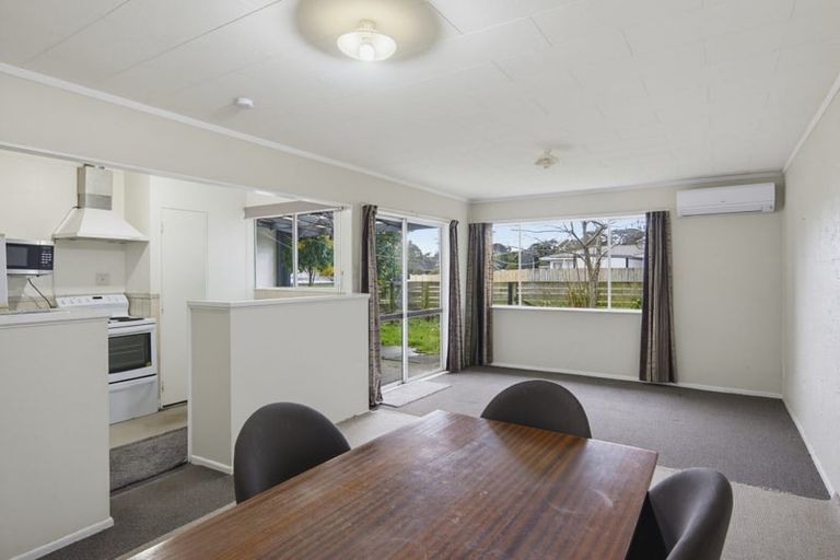 Photo of property in 16b Buckley Grove, Paraparaumu, 5032