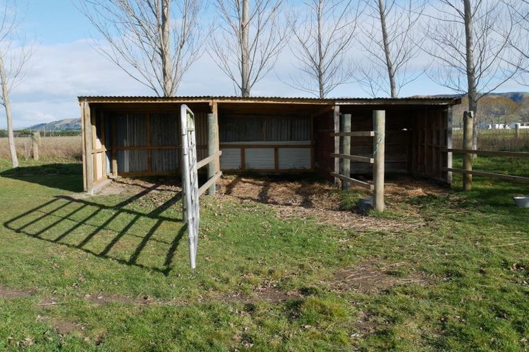 Photo of property in 31 Timaru Road, Waimate, 7924