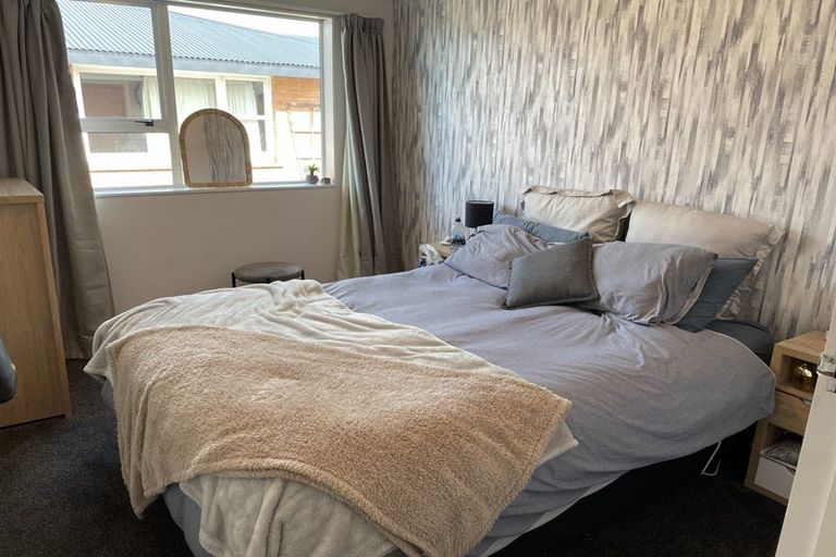 Photo of property in 80 Albert Street, Winton, 9720