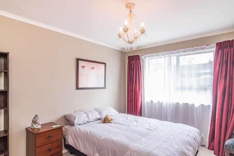 Photo of property in 43a Andrew Street, Waikanae, 5036