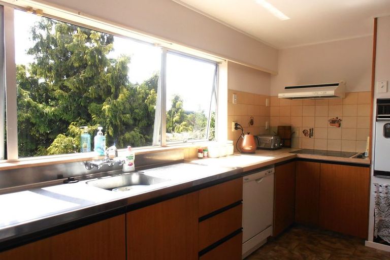 Photo of property in 165 North Street, West End, Timaru, 7910
