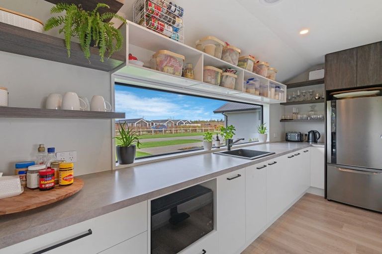 Photo of property in 74 Haymakers Crescent, Rolleston, 7614