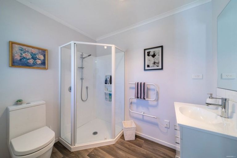 Photo of property in 26 Alice Burn Drive, Luggate, Cromwell, 9383