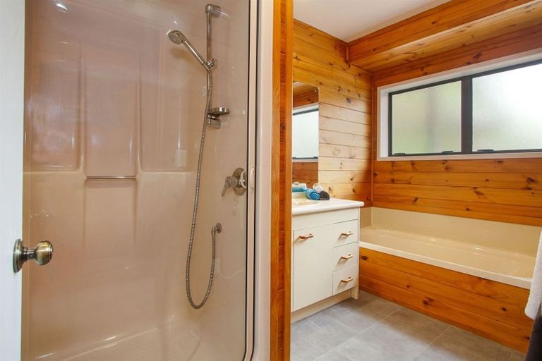 Photo of property in 94 Aldridge Road, Hunua, Papakura, 2583