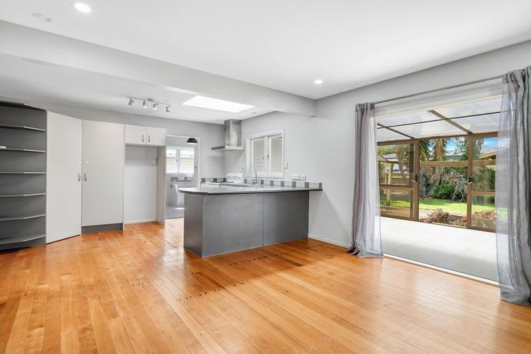 Photo of property in 1/47 Settlement Road, Papakura, 2110