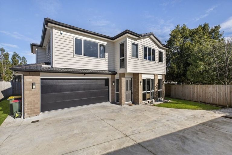 Photo of property in 8a Ellen Street, Manurewa East, Auckland, 2102