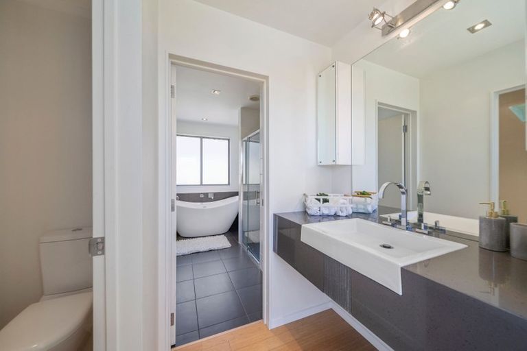 Photo of property in 5 Impact Avenue, Bell Block, New Plymouth, 4312