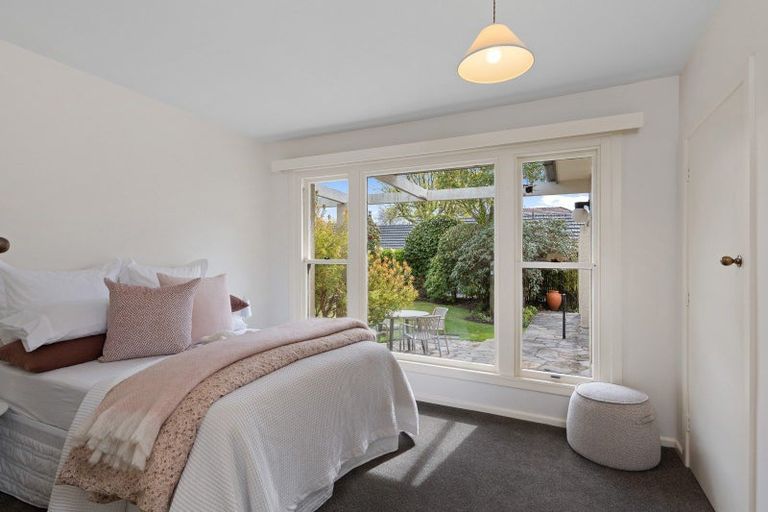 Photo of property in 6a Makora Street, Fendalton, Christchurch, 8041