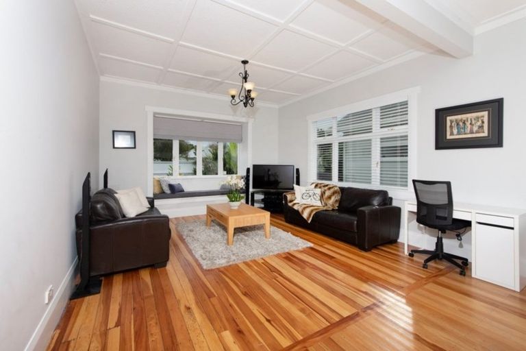 Photo of property in 8 Pine Street, Mount Eden, Auckland, 1041