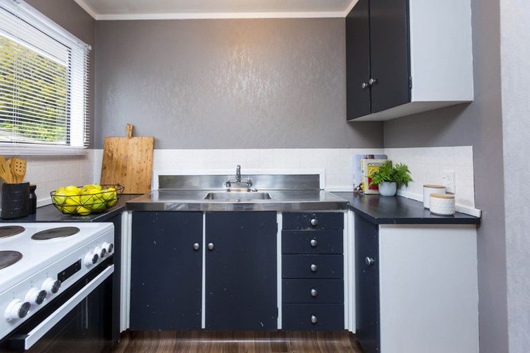 Photo of property in 6a Agate Grove, Birchville, Upper Hutt, 5018