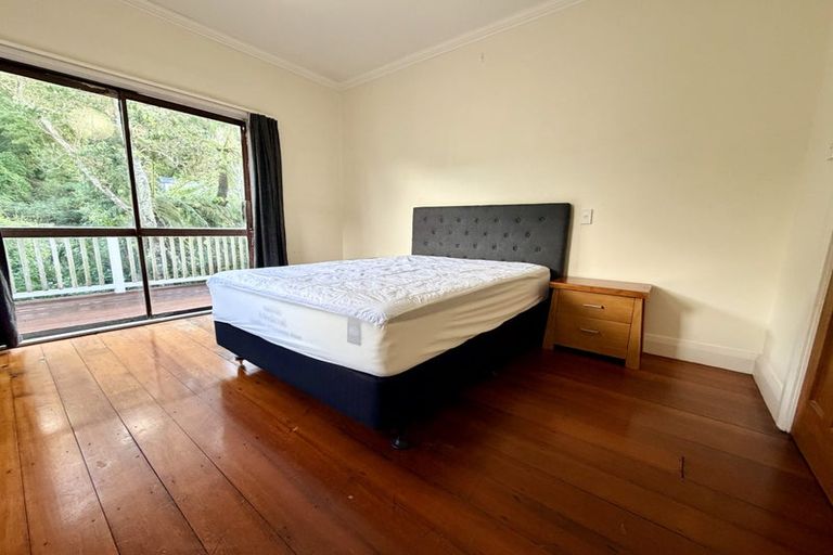 Photo of property in 75 Chamberlain Road, Karori, Wellington, 6012