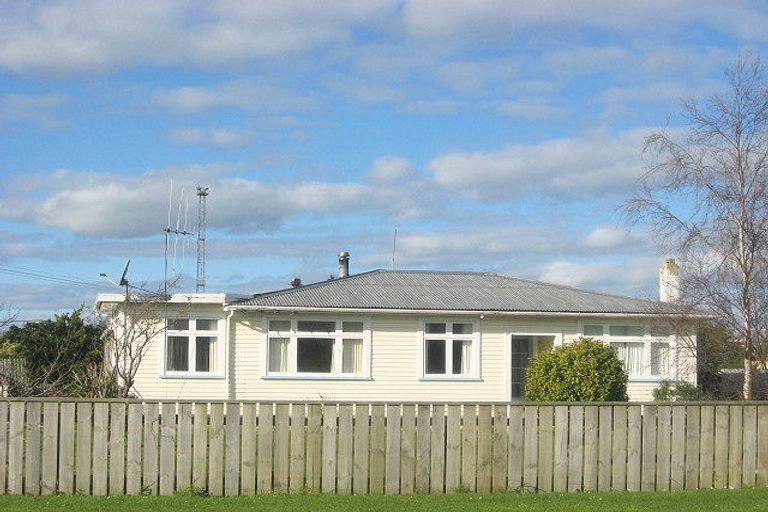 Photo of property in 85 Alexandra Street, Marton, 4710